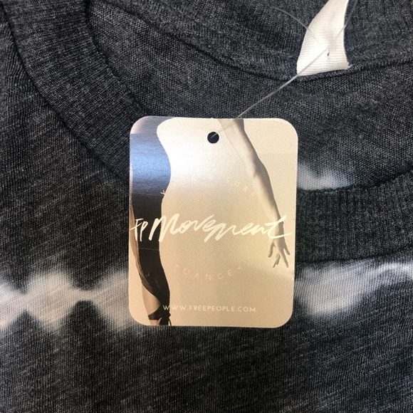 NWT FREE PEOPLE MOVEMENT WASHED LOVE TANK - Picture 3 of 5